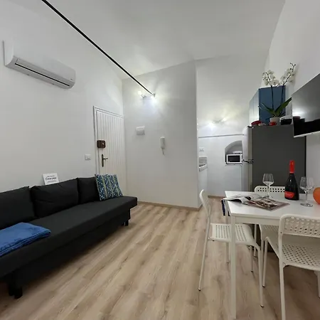 Casa Pepi Center * San Remo